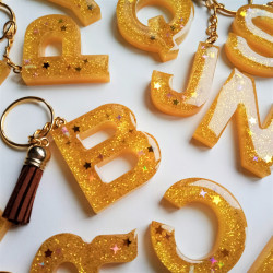 Schlüsselanhänger A-Z in gelb/gold "Glitzer & Sterne"
