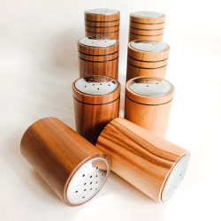 Salz-und Pfefferstreuer Set - vers. Holzsorten