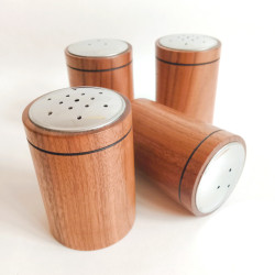 Salz-und Pfefferstreuer Set - vers. Holzsorten