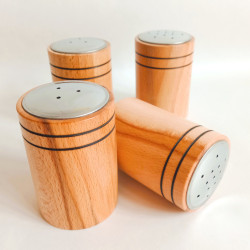 Salz-und Pfefferstreuer Set - vers. Holzsorten