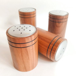 Salz-und Pfefferstreuer Set - vers. Holzsorten
