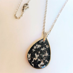 Anhänger, schwarz/Blattmetall + Kette | Blanja Shop